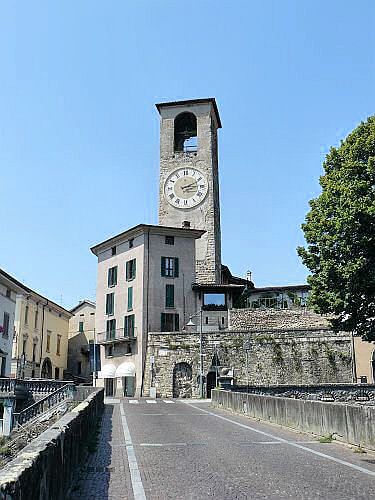 Między Brescią a Bergamo. Palazzolo sull'Oglio, Torre della Rocchetta